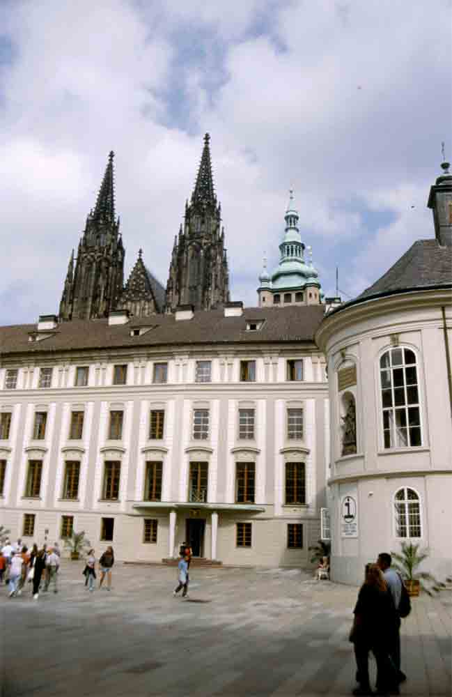 44 - Rep. Checa - Praga
